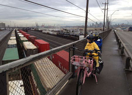 4th Ave South over train yard