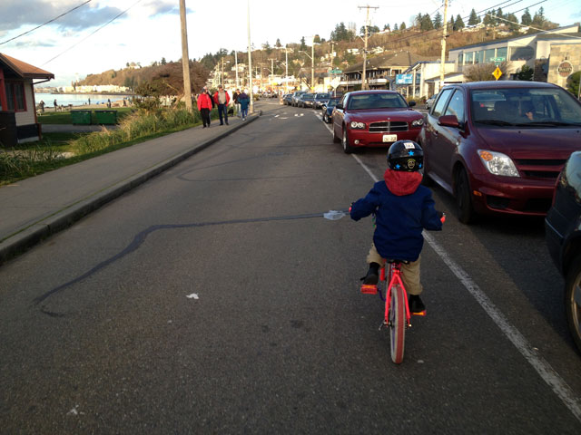 Kindergartener in the door zone