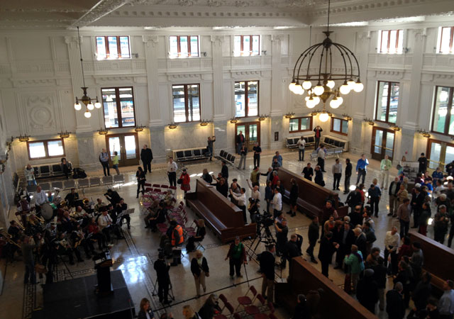 King Street Station waiting room