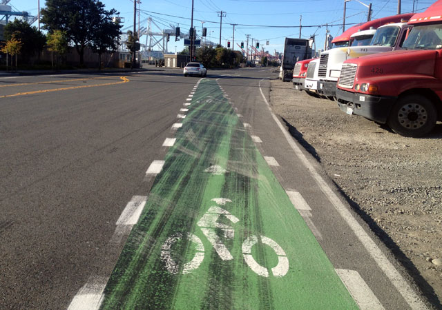 New bike lane on East Marginal Way