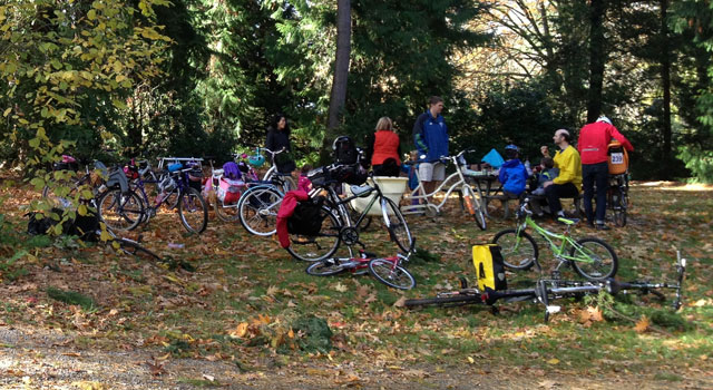Kidical Mass in the Arboretum