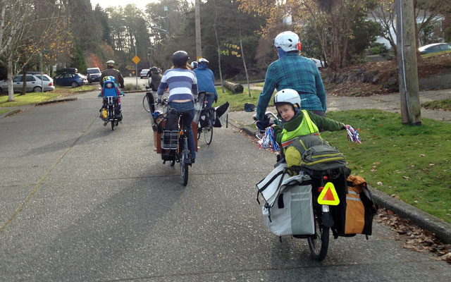 Heading south on the Lake Washington Loop