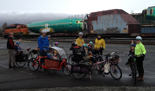 Snack stop in the Magnolia train yard