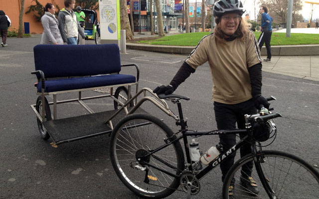Detachable pedicab trailer