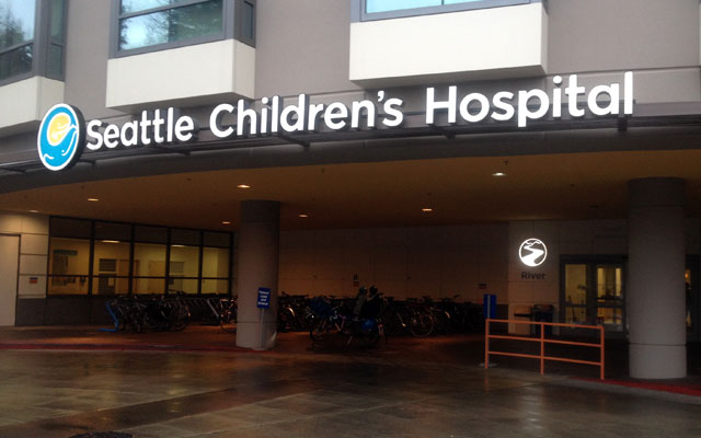 Seattle Children's Hospital River Entrance