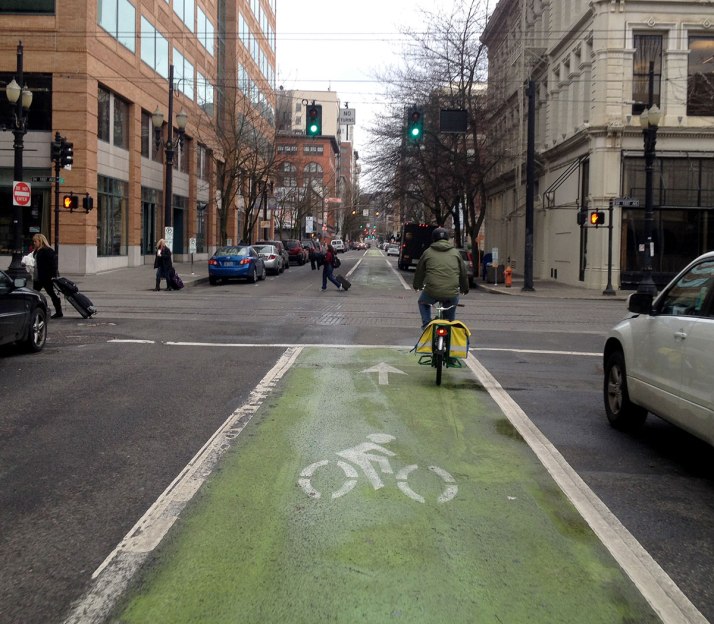 Oak Street's wide bike lane